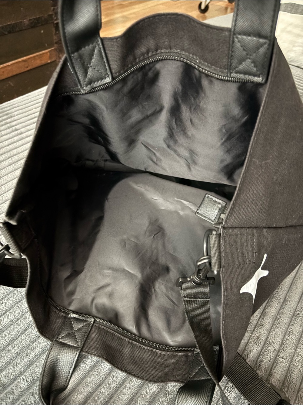 Sota Black And Red Canvas Tote Bag With Adjustable Strap View 3